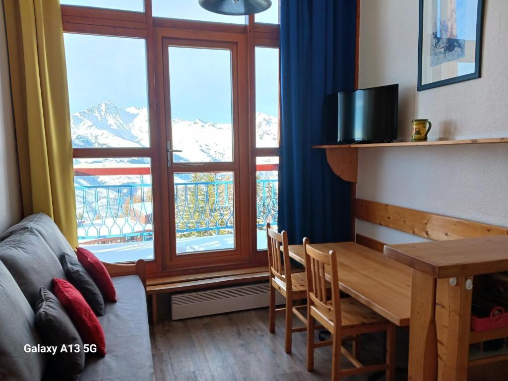 Résidence Archeboc - Appartement 5 personnes à Arc 1800 proche des pistes dans le village de Charmettoger MAE-6562