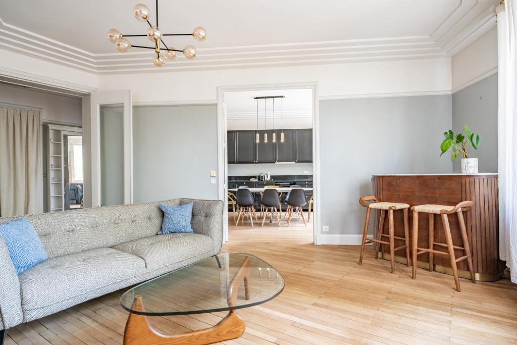 Exceptional 220 m2 apartment