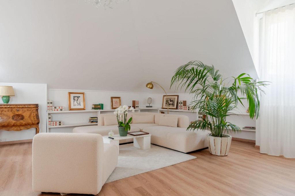 Santa Sofia penthouses
