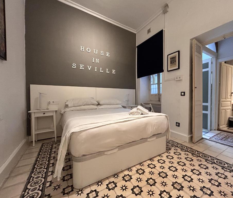 Home in Seville V33-B