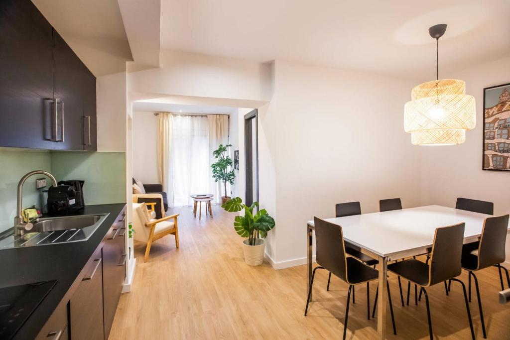 E2ind1118 - Apartment near Sagrada Familia