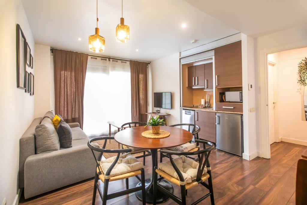 Ebe1par1133- Apartment in Avenida Paralelo