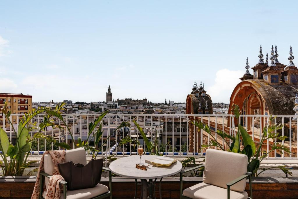 Hotel Colón, a Gran Meliá Hotel - The Leading Hotels of the World