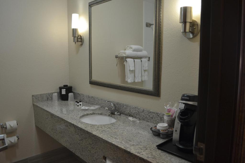 Country Inn & Suites by Radisson, Abingdon, VA - Chambre Roi Avec Canapé-lit - Non-fumeur