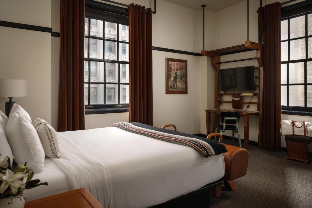 Chicago Athletic Association, part of Hyatt - 