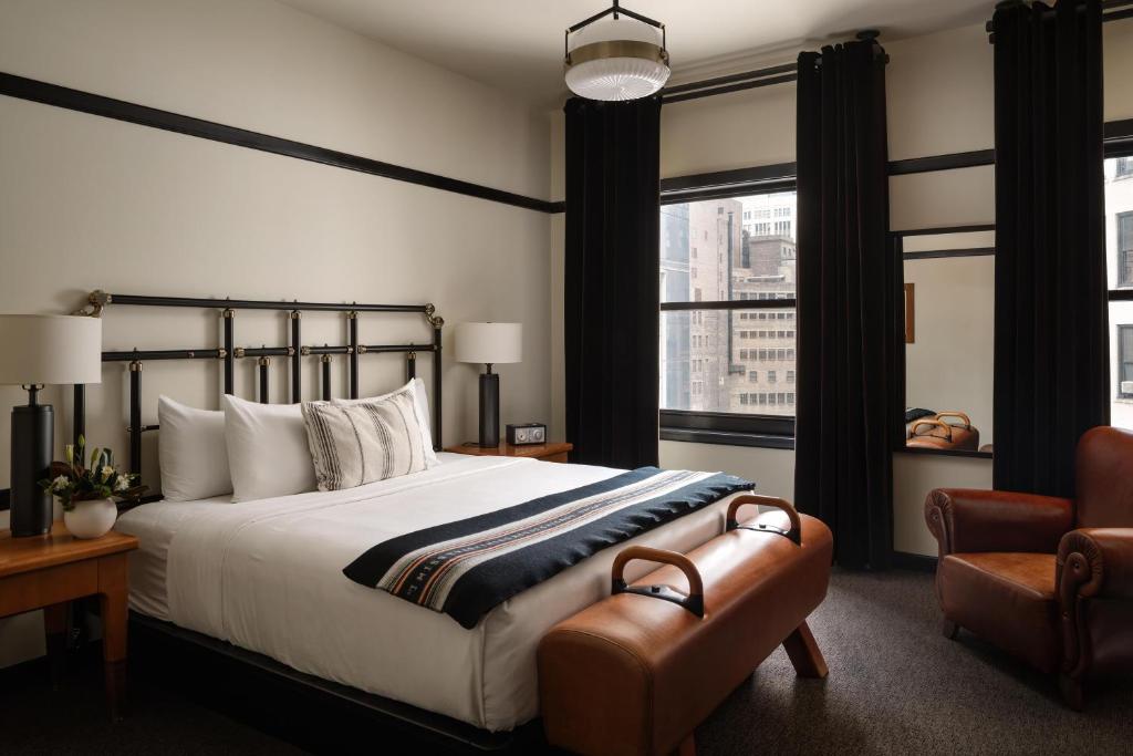 Chicago Athletic Association, part of Hyatt - 
