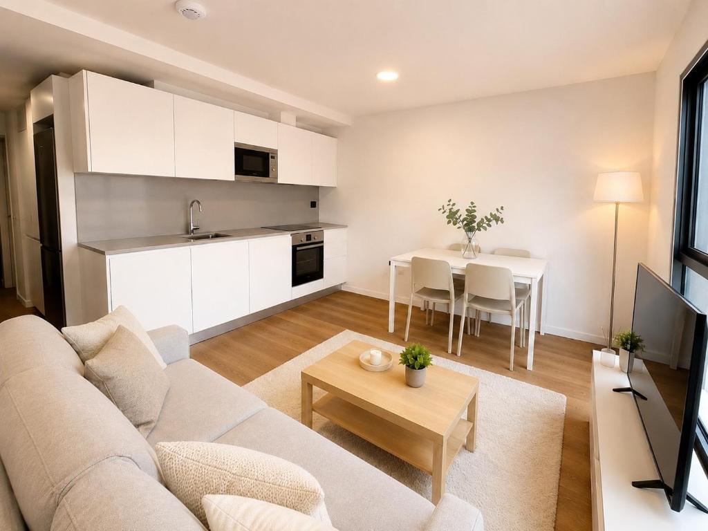 2BR Las Canteras Apartment