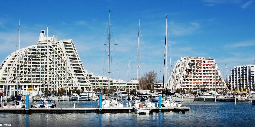 Coeur de ville, studio avec parking N73