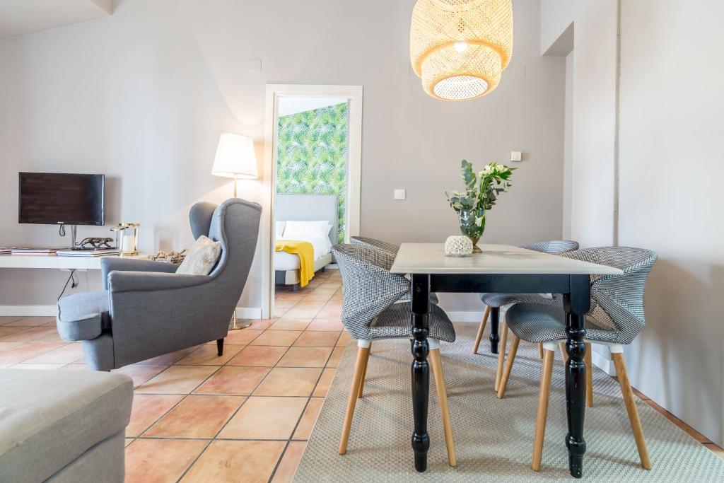 Palacio de Rojas - 2 BEDROOM DUPLEX ( 8 PAX) 43
