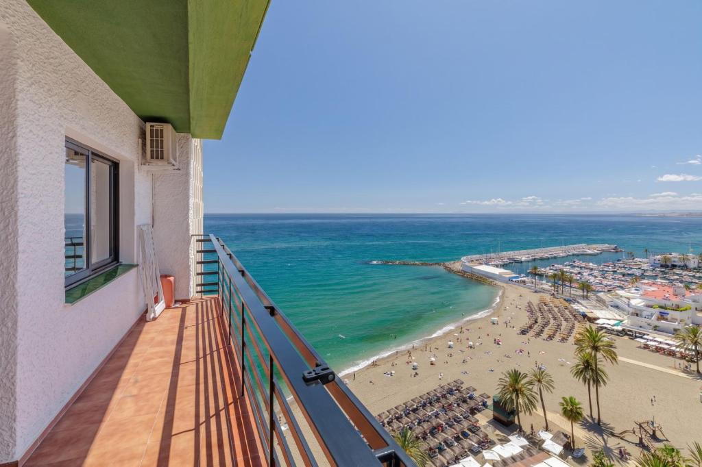 Marbella Beachfront Sea Views Twin Beds