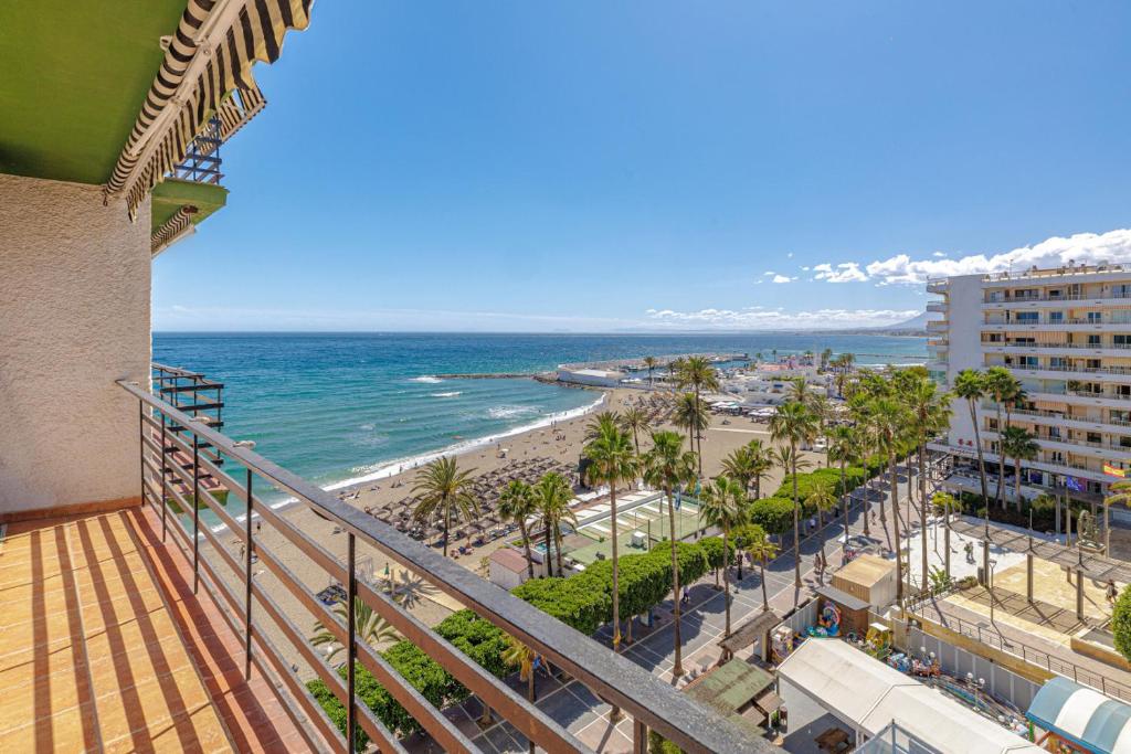 Marbella Beachfront Studio near Old Town