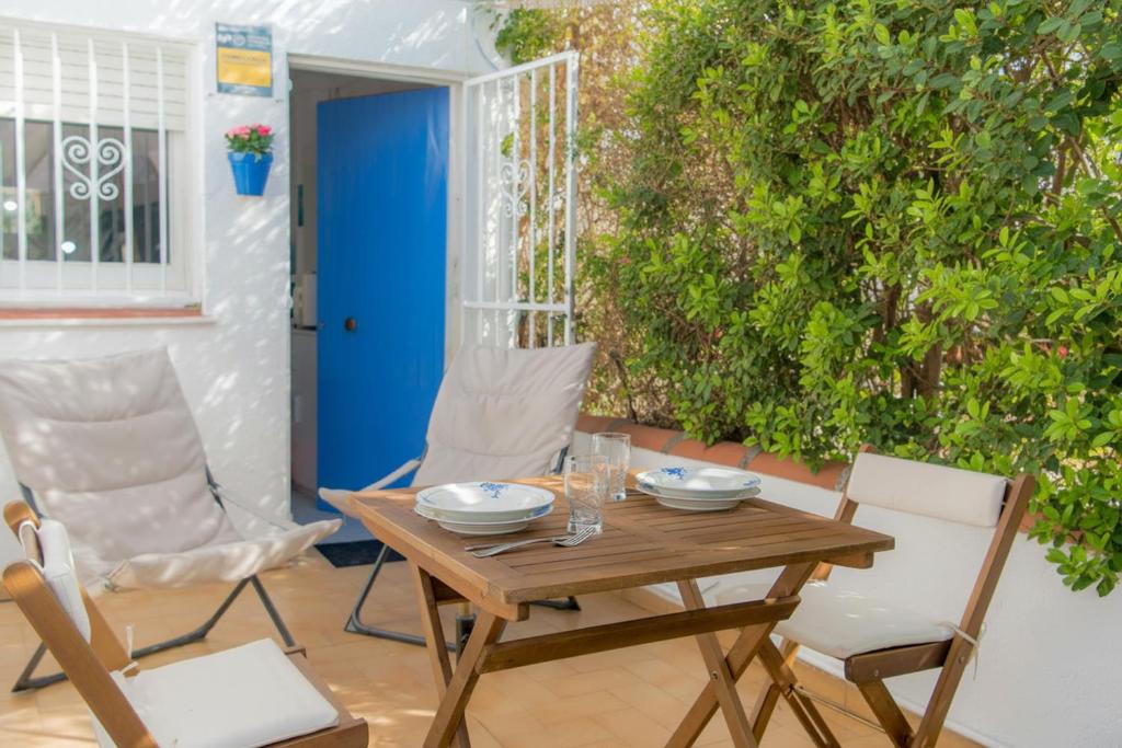 WELCS APARTAMENTO 495 EMP con patio