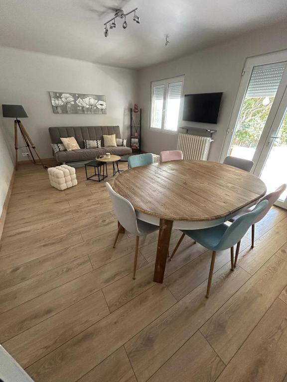 3-Bedroom House with Garden Near the Cité de Carcassonne