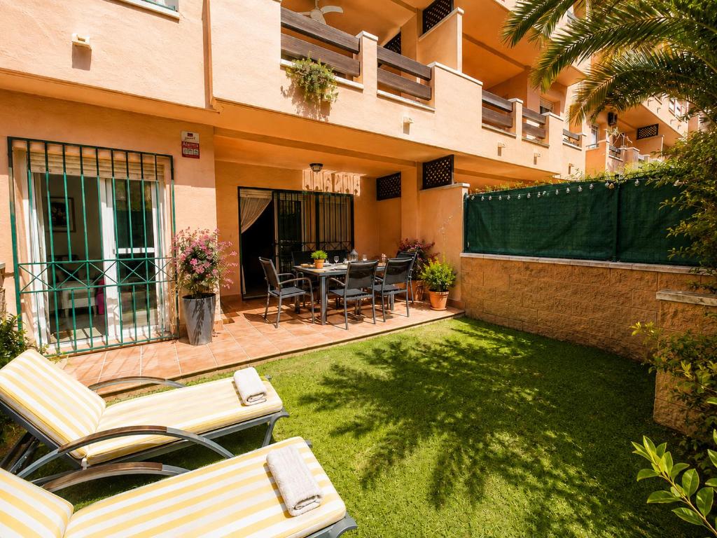 Marbella Dunas de Cabopino 2BR Apartment with Private Garden, Pool & Parking - Magnolia Properties