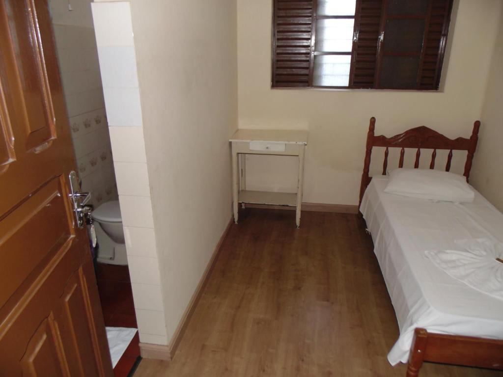  Avenida Hotel