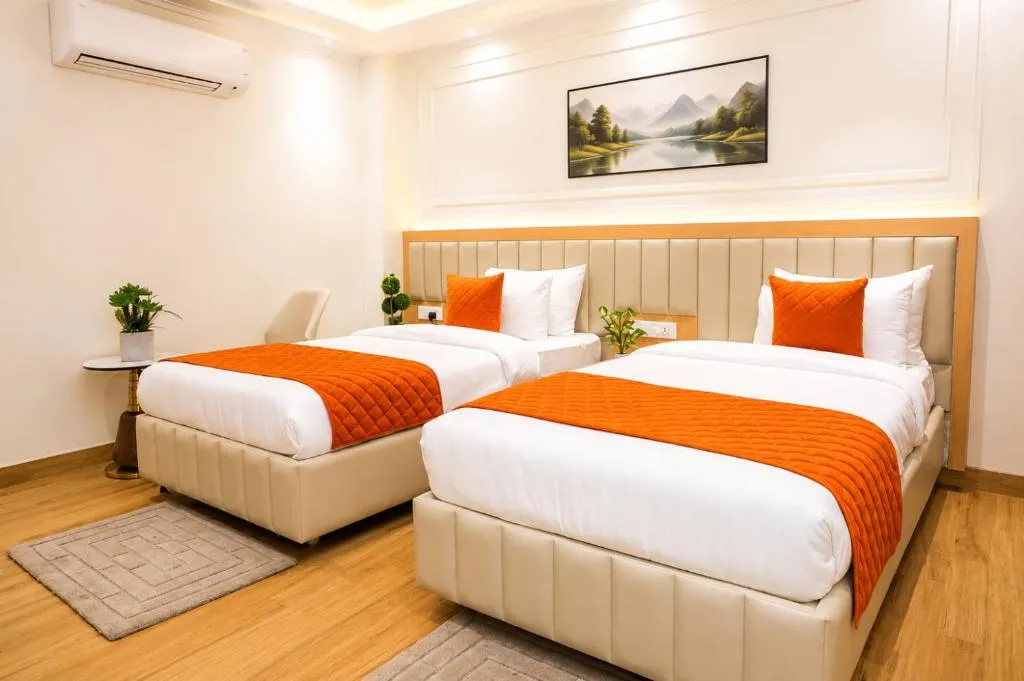 Twin Room