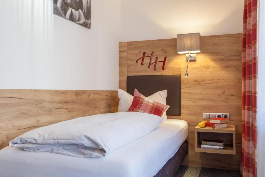 Hartungs Hoteldorf - 1