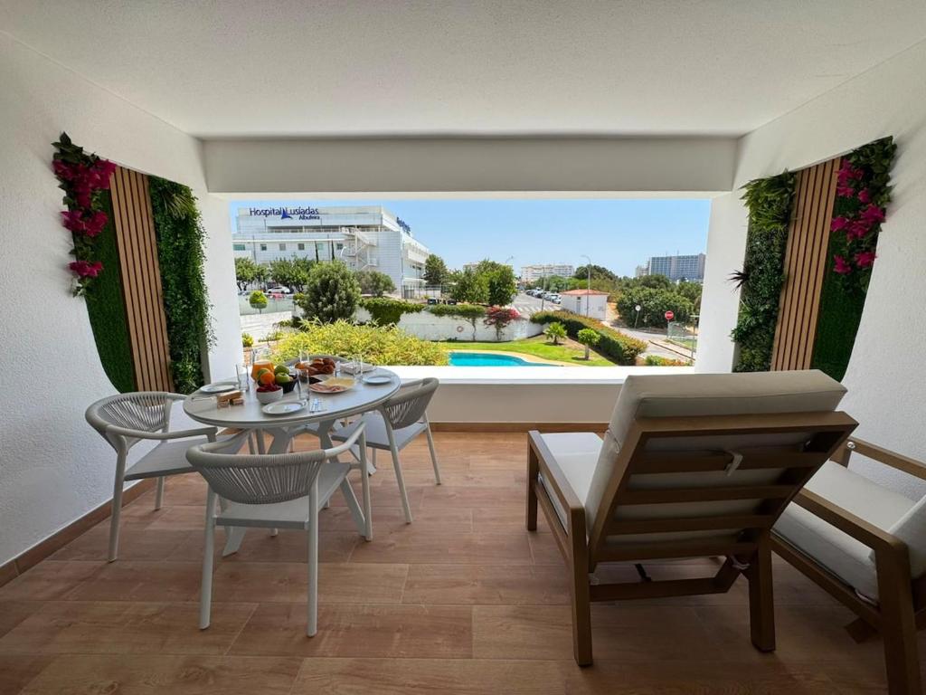 Dunas Apartment - Close to the Beach with a Pool