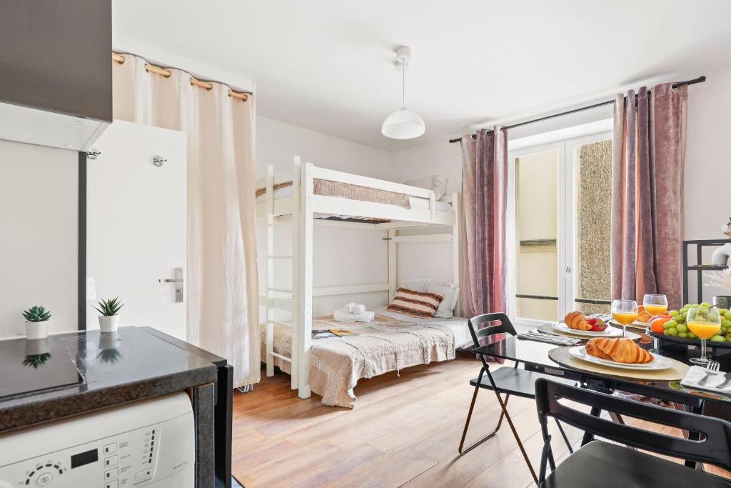 BnBNova - Cozy Stay Near Eiffel Tower & Invalides