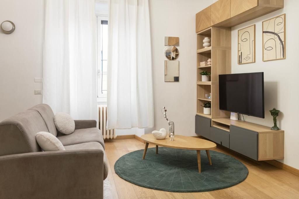 Milano Chic Retreat - 2 Bedrooms & 2 Bathrooms