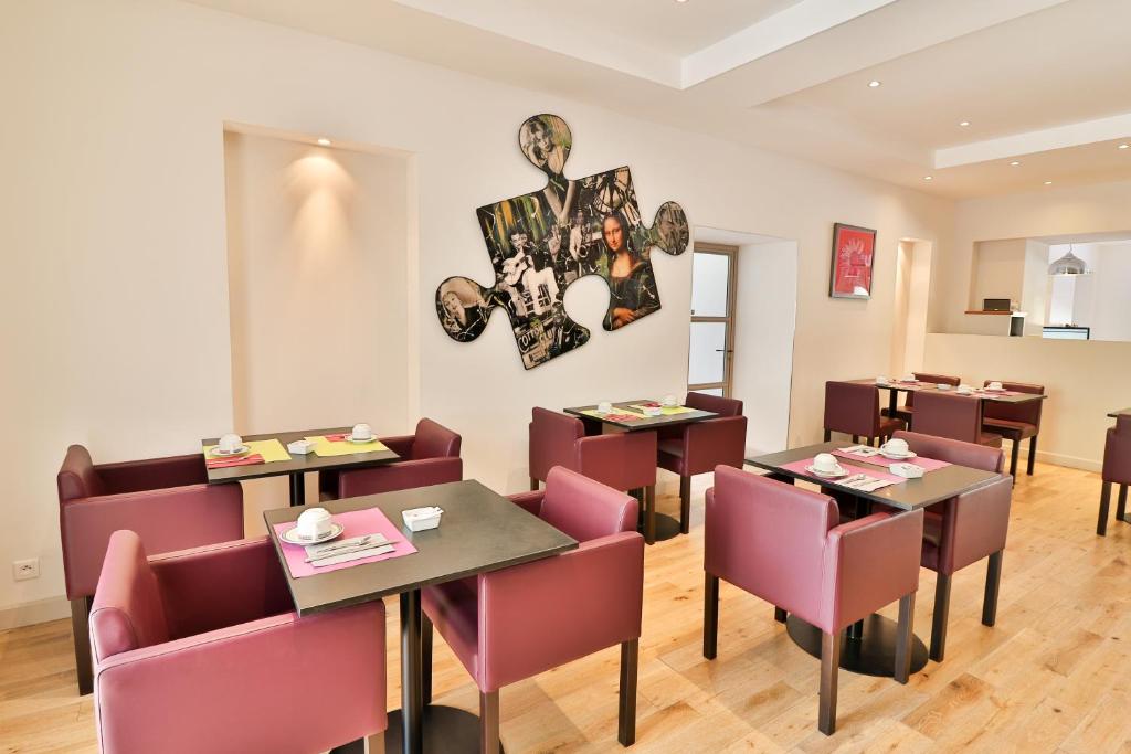 Posezení v ubytování Hôtel Provençal