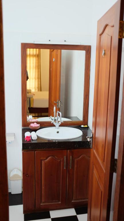 Park Lane Apartments - 18