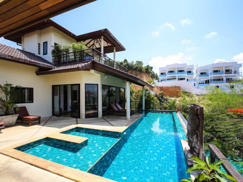 Πισίνα στο ή κοντά στο 4 Bedroom Sea View Villa-Tongson Bay SDV262-By Samui Dream Villas