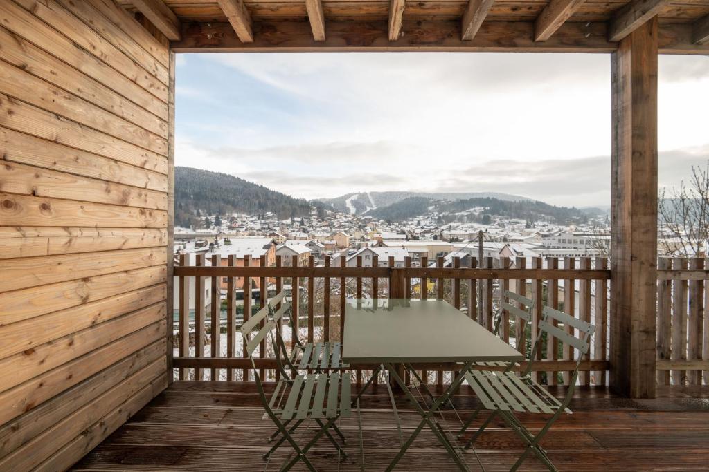 K1, Appartement grande terrasse, proche centre ville et vue piste