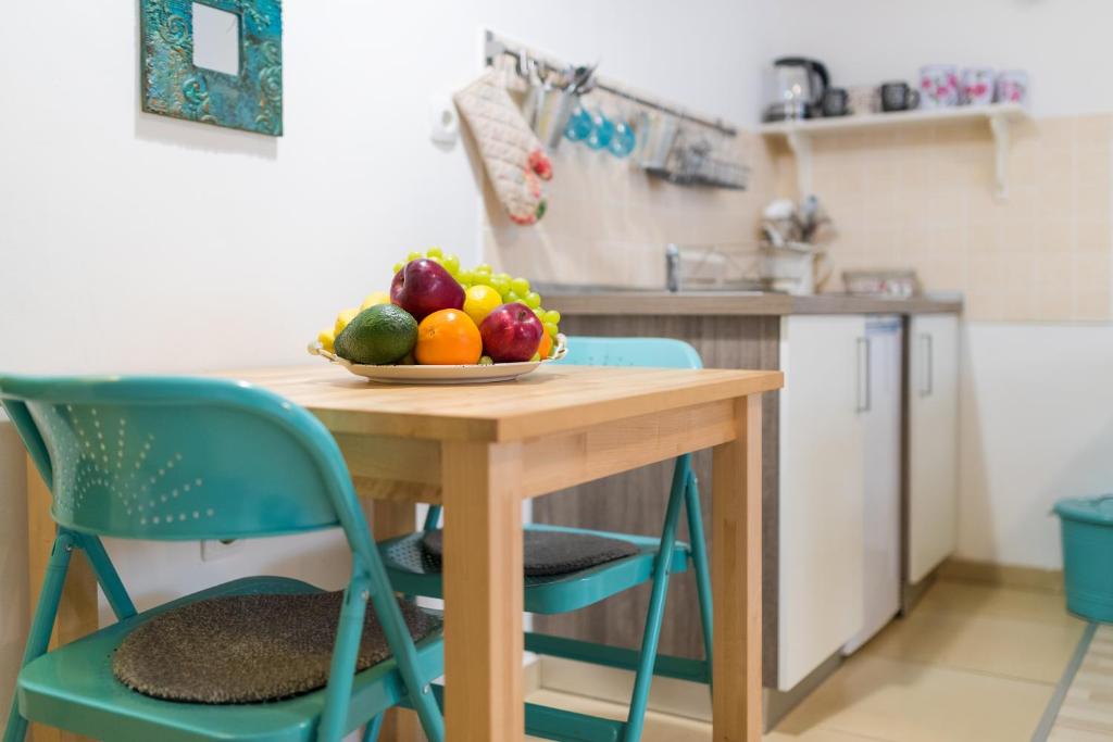 Kuchyňa alebo kuchynka v ubytovaní Apartment Roza