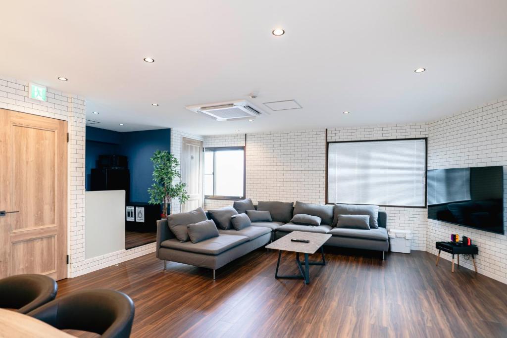 Tasone Stay OSAKA SEK3F