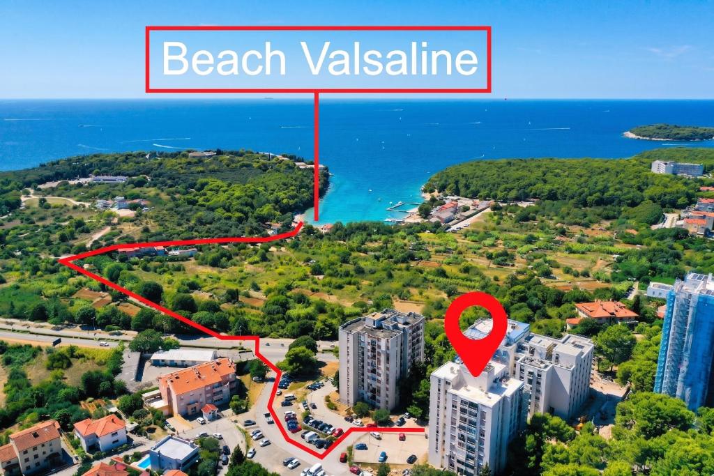 Apartman Tombili 7- minute walk to the Valsaline beach and Lungomare promenade