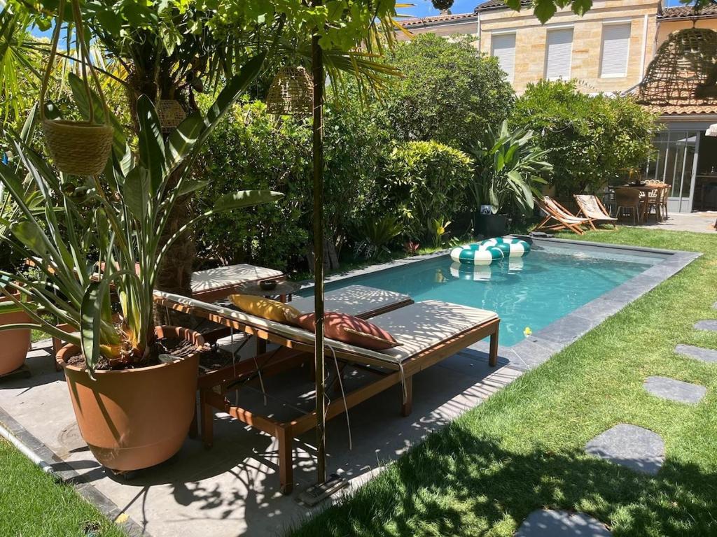 Oasis pool and clim in Bordeaux