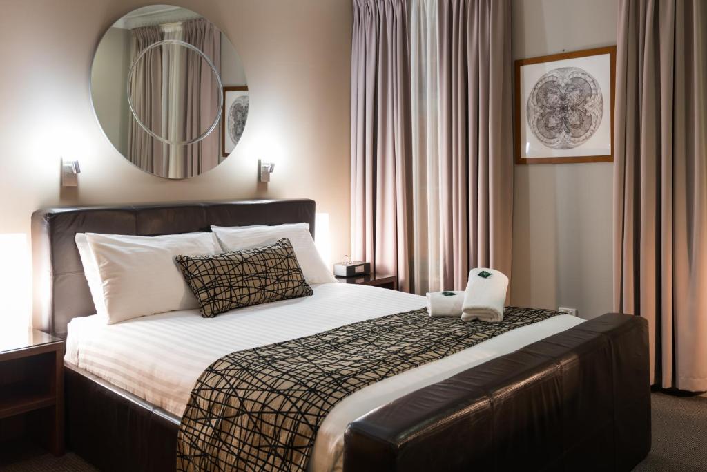 Clarendon Hotel - Resim 15