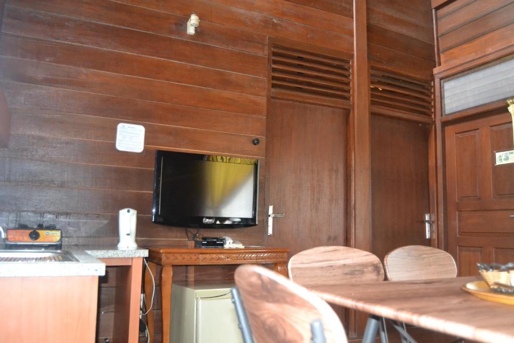 TV a/nebo společenská místnost v ubytování Citra Cikopo Hotel & Family Cottages