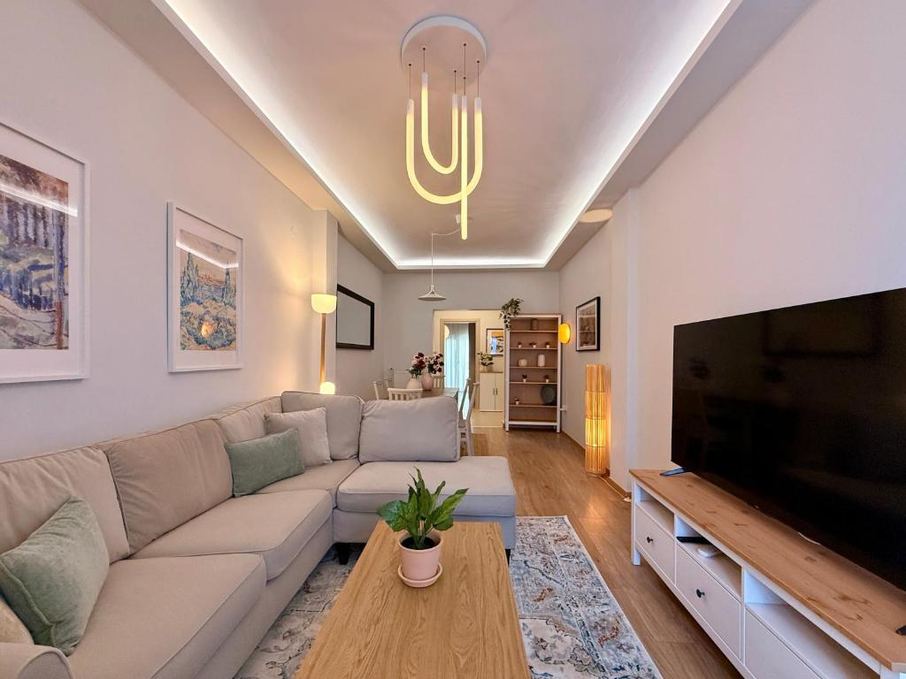 Amaro, Spacious 3BD Apt near the Seafront