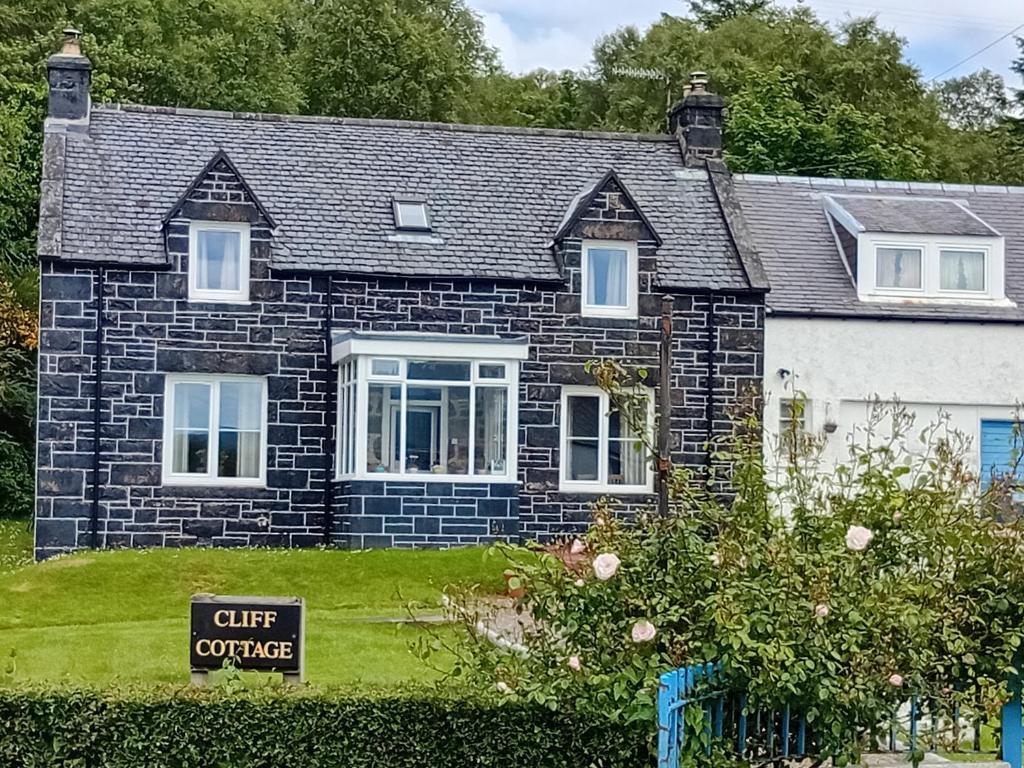 Cliff Cottage