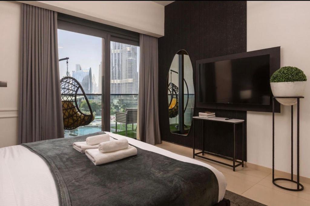 فضای داخلی Burj khalifa and fountain view 2bedrooms در دبی - تصویر ۳