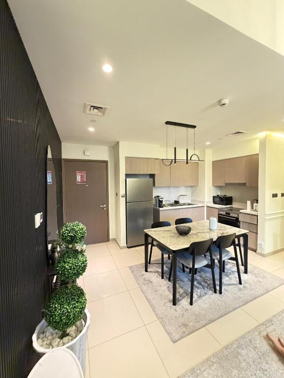 لابی و فضای عمومی Burj khalifa and fountain view 2bedrooms - تصویر ۵