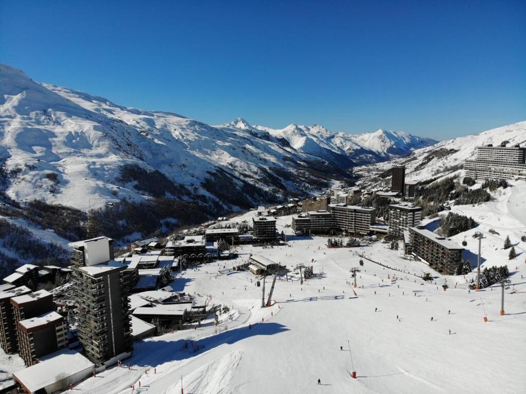 Résidence Oisans - Studio rénové avec coin montagne, balcon exposé Sud pour 4 personnes MAE-5174