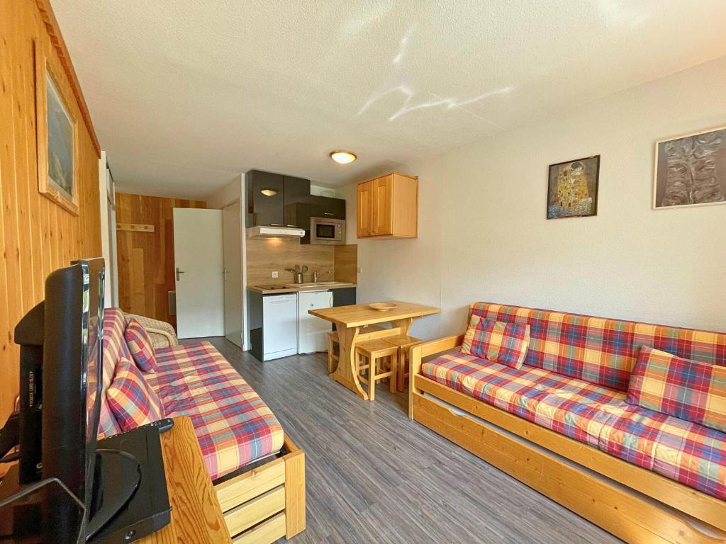 Résidence Villaret - Studio 4 personnes aux Ménuires avec vue sur la montagne MAE-5064