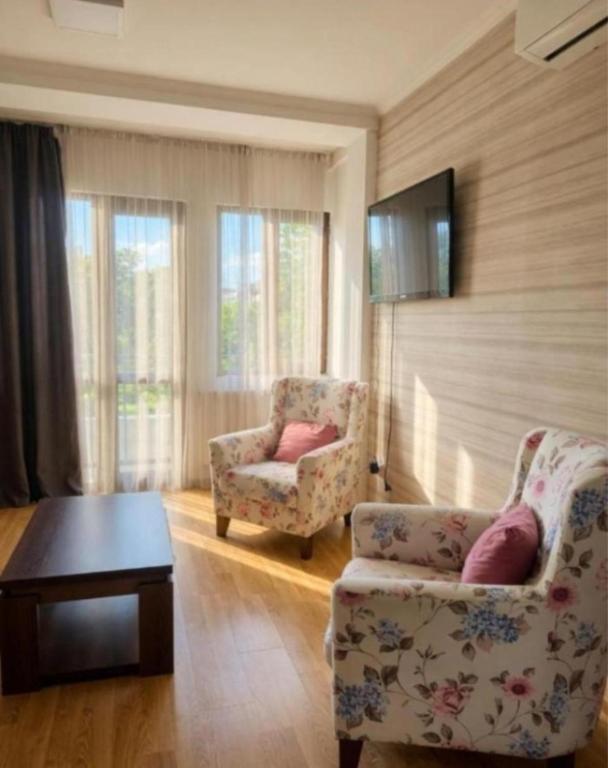 Old tbilisi apartment در تفلیس