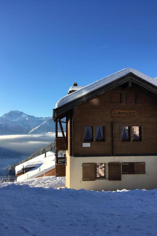 Apartment Almenrausch 1- OG Süd-Ost Appartement-Fewo- Bad- WC by Interhome
