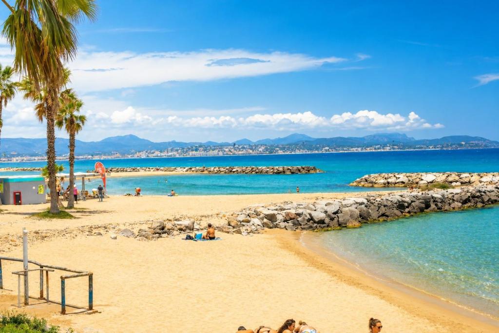 Duplex Appartement 300m de la mer