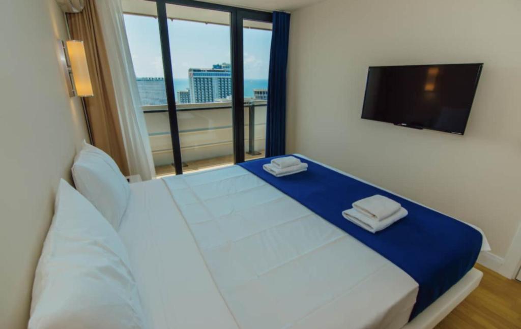 لابی و فضای عمومی Sea View Apartments - Orbi City Batumi - تصویر ۵
