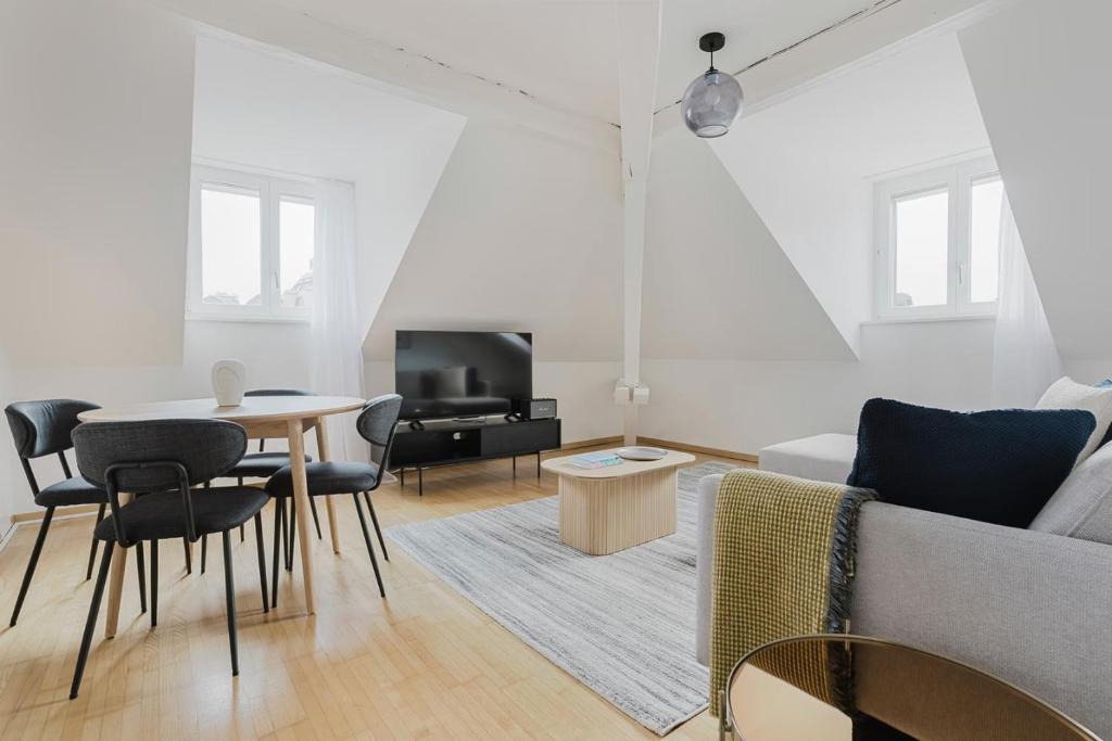 Anemone Suite - Bright 4,5-Room Apartment