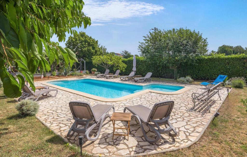 Nice Home In Porec With Swimming Pool