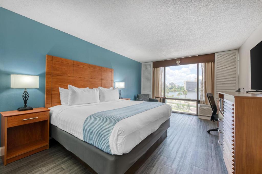 Best Western Orlando Gateway Hotel - 