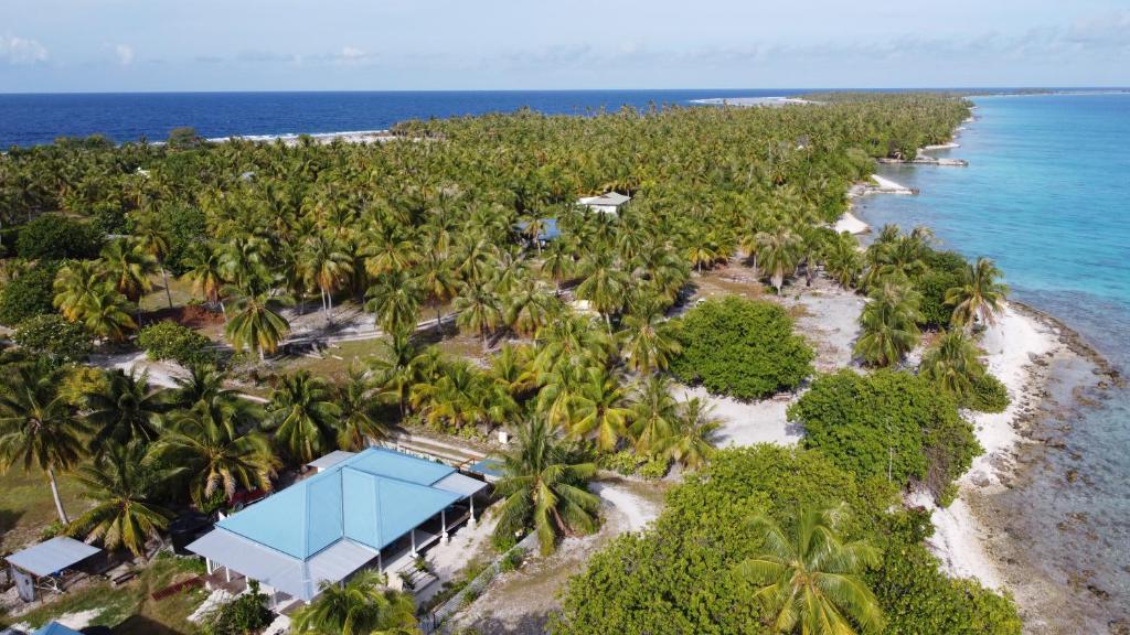 LE FARE BLEU NUI Villa privée climatisée en bord de lagon à Tiputa Rangiroa - Demi-pension & vélos gratuits - photo 5 - Rangiroa, Polynésie