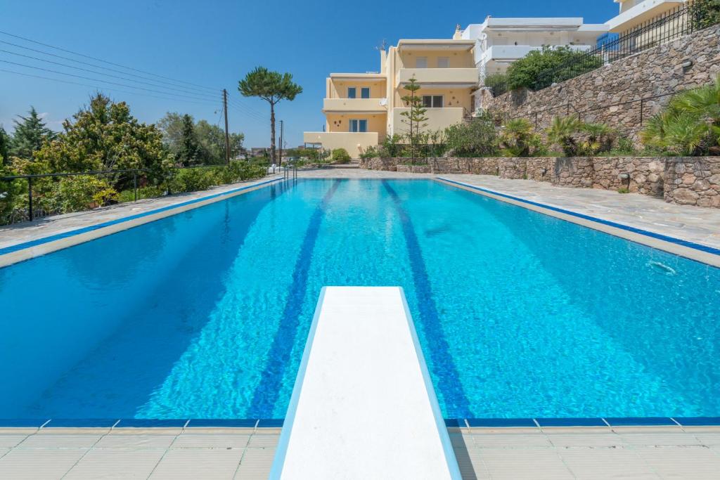 The swimming pool at or close to Villa Adamite