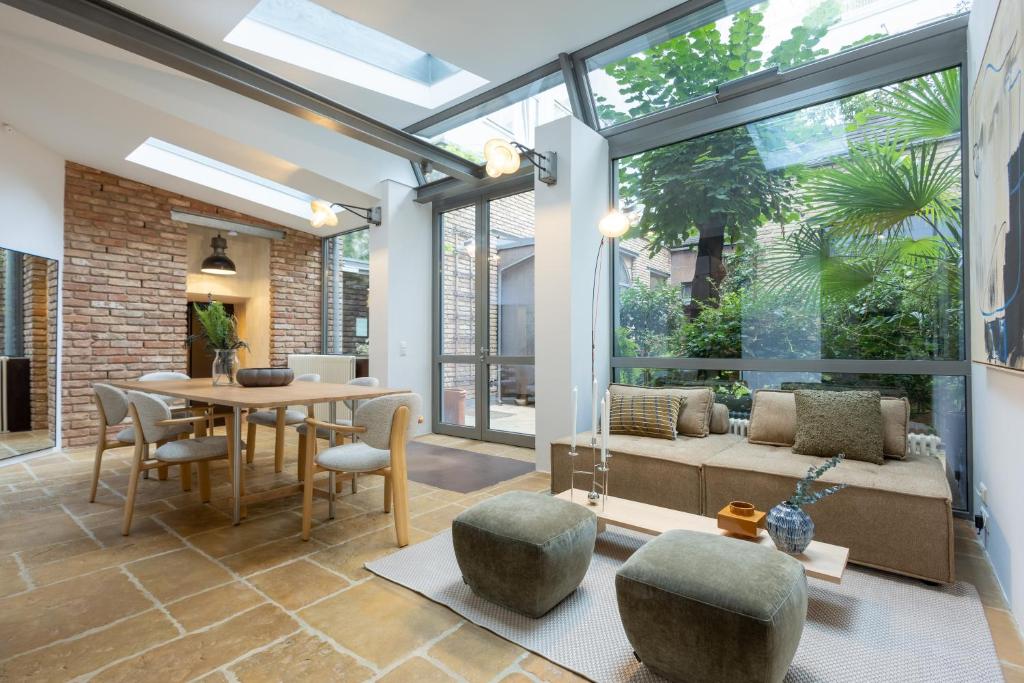 AWerner Loft 2